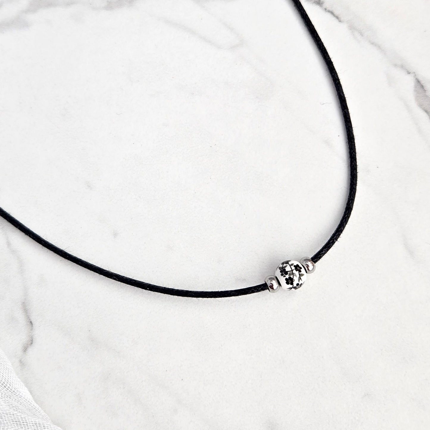 Black & White Floral Ceramic Necklace