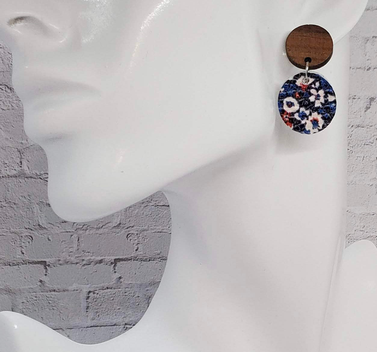 Leather Earrings-Circle/TWO styles