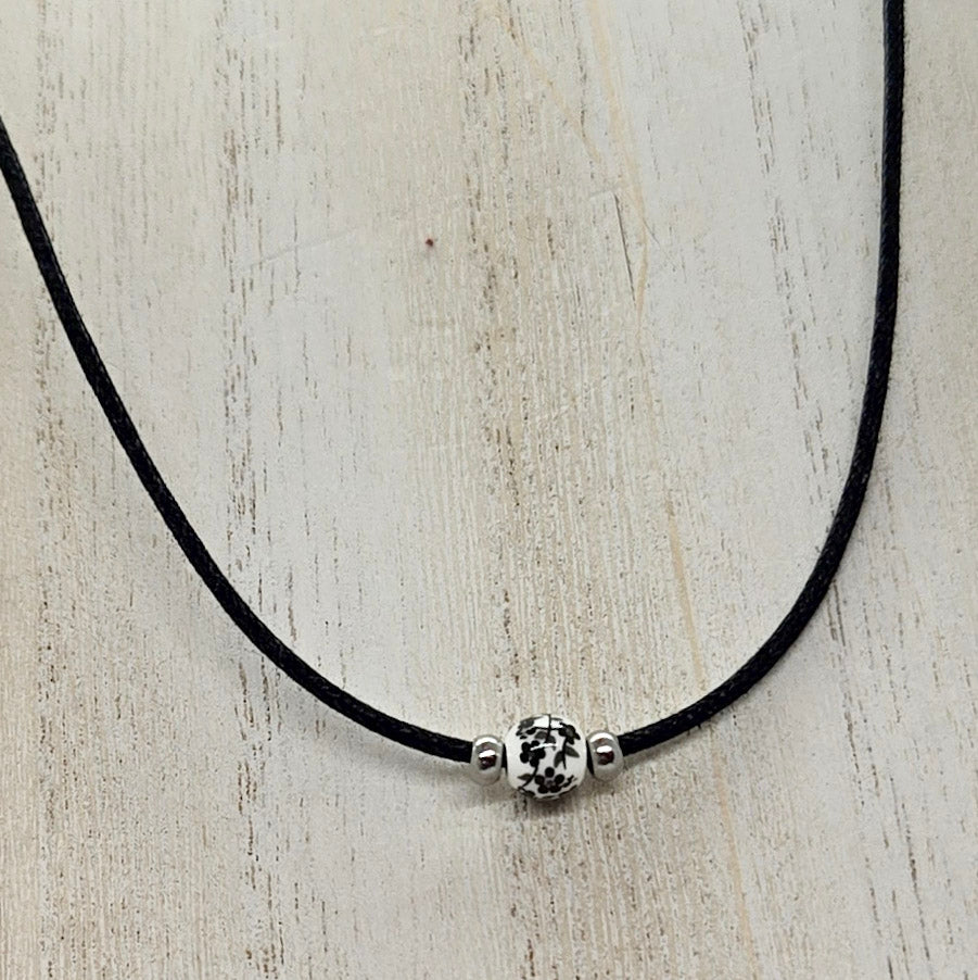 Black & White Floral Ceramic Necklace