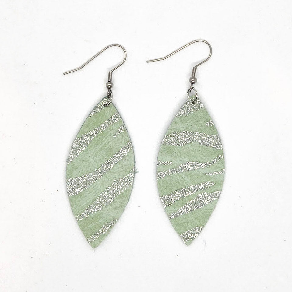 Leather Earrings/Large Petal -Prints