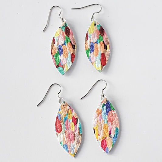 Leather Earrings/Medium Petal-Prints