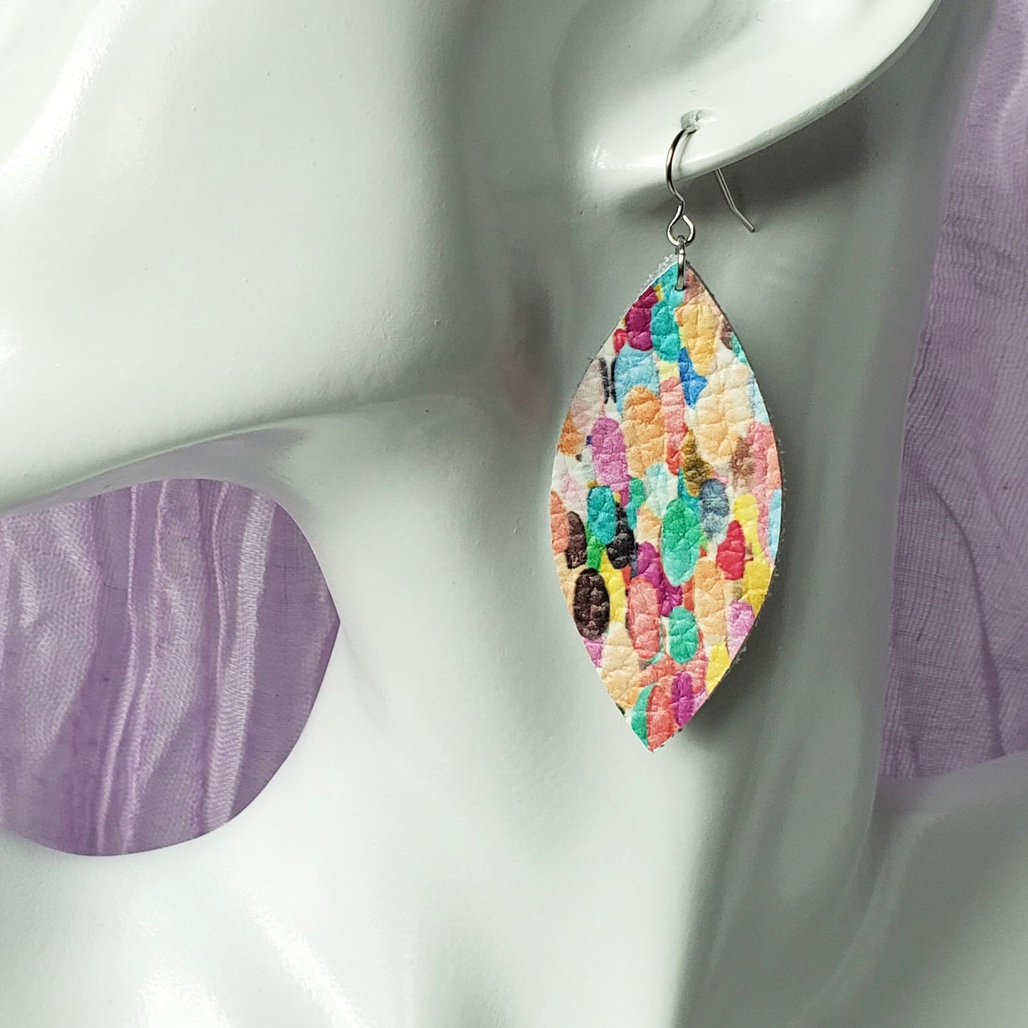 Leather Earrings/Large Petal-Solids